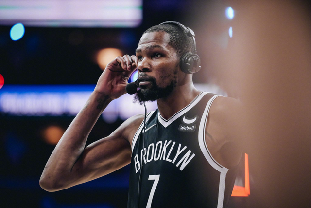 布鲁克林篮网内部会议纪要流出——冲刺阶段扳平良机，意大利杯使命明确，临场指挥获称赞的简单介绍