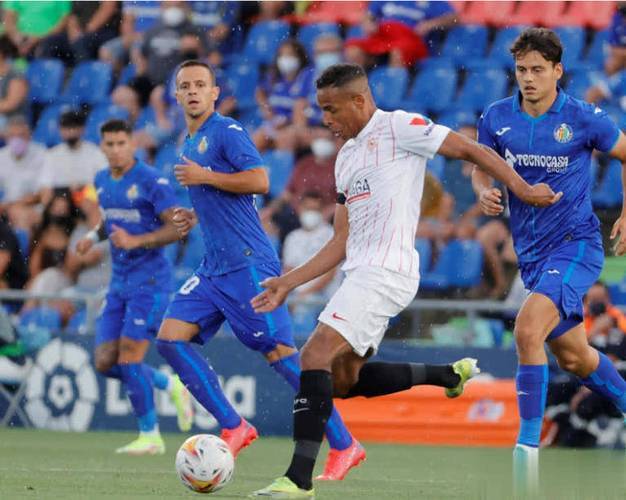 爱游戏全站 驻波比与反射系数对照表 