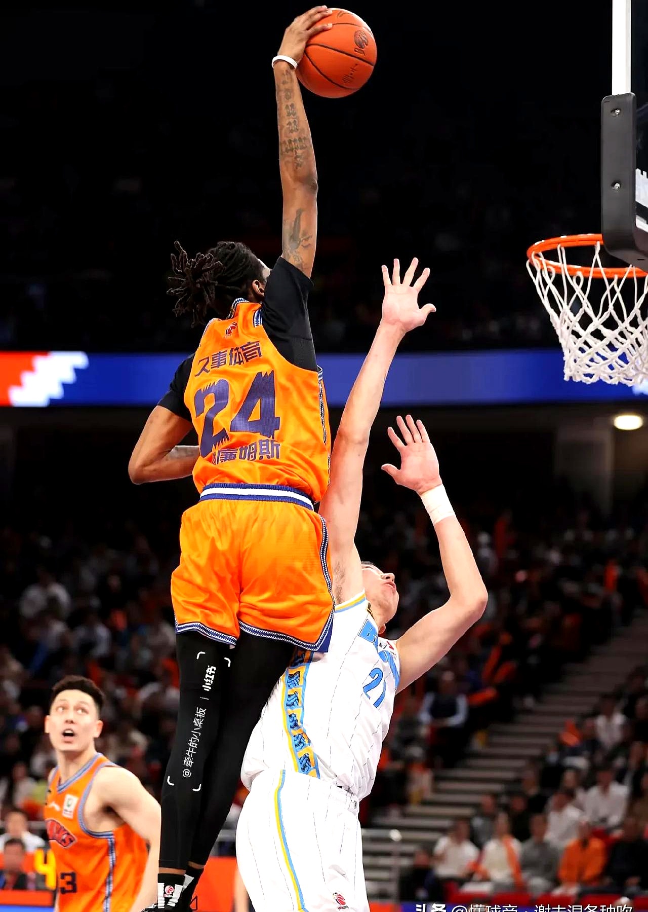 NBA常规赛赛前走向成谜；费城76人造点机会；引发热议；资深球员宣示担当的简单介绍