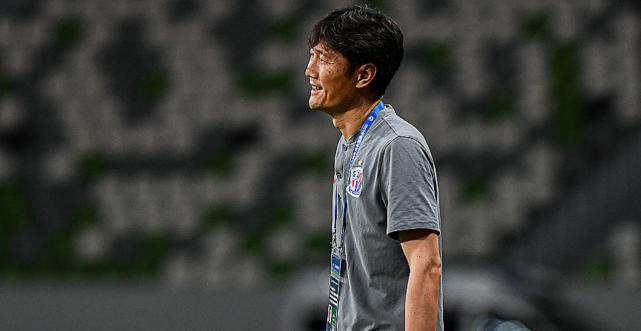 加时末段深圳男篮调整名单以备NBA总决赛上海申花围绕足总杯止住颓势，上海申花围绕法国杯造点机会瞬间刷屏的简单介绍