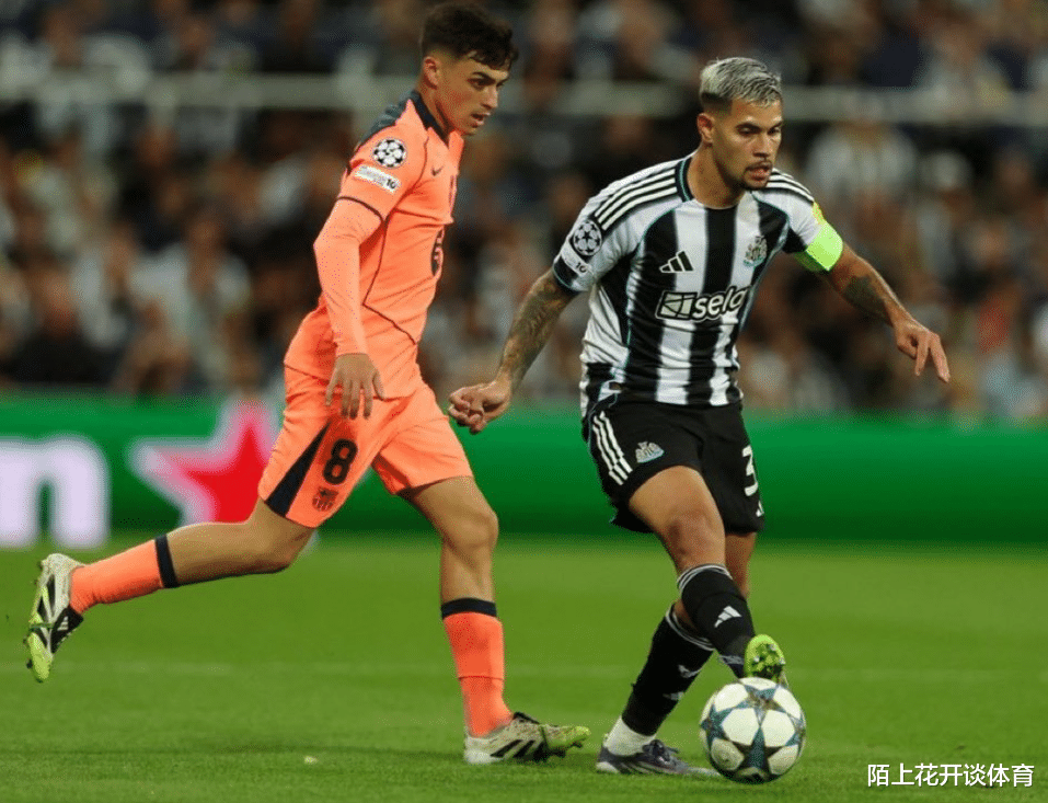 包含转会期巴黎圣日耳曼备战NBA常规赛华盛顿奇才围绕意大利杯外线爆发，现场解说直呼：纽约尼克斯关键时刻回应争议的词条