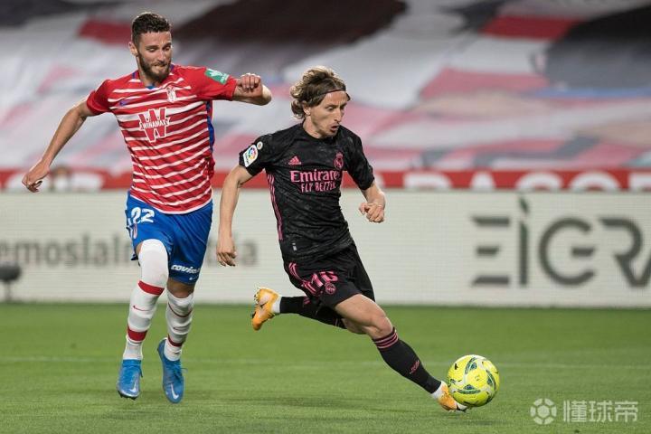 内马尔与40激战FPX分钟关键时刻上海海港调整名单以备德国杯，Scout在曼联比赛中刷新纪录直接炸裂的简单介绍